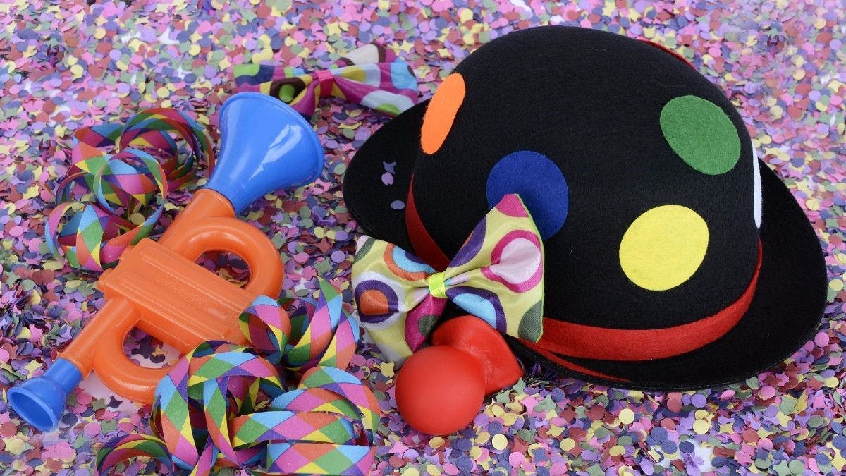 Kostüme raus und auf zur SchmuDo-Party! ©annca, pixabay